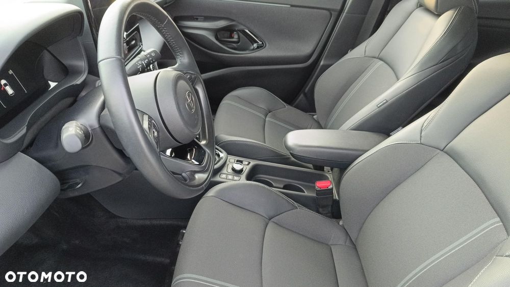 Toyota Yaris Cross - 14