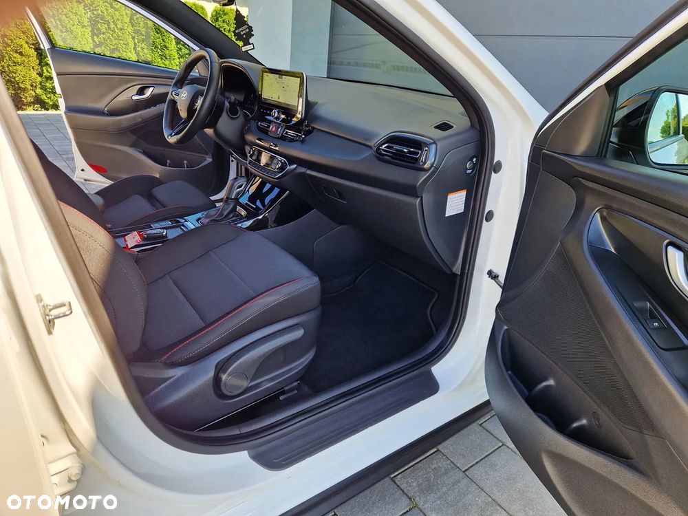 Hyundai i30 1.5 T-GDI 48V-Hybrid DCT N Line - 16