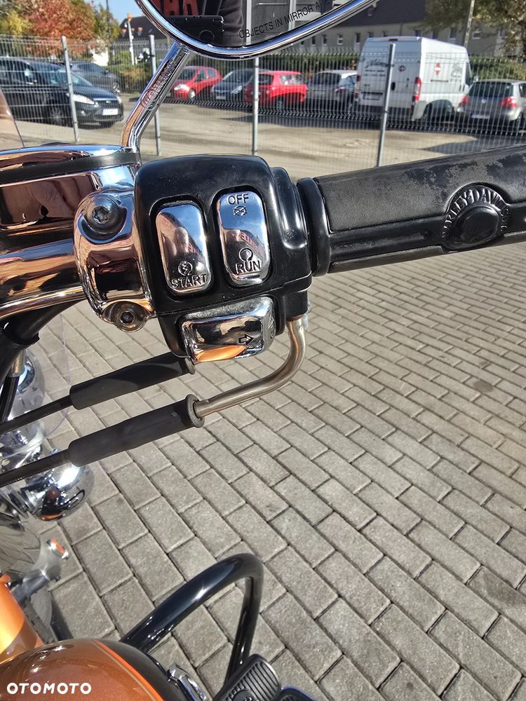 Harley-Davidson Softail Heritage Classic - 16