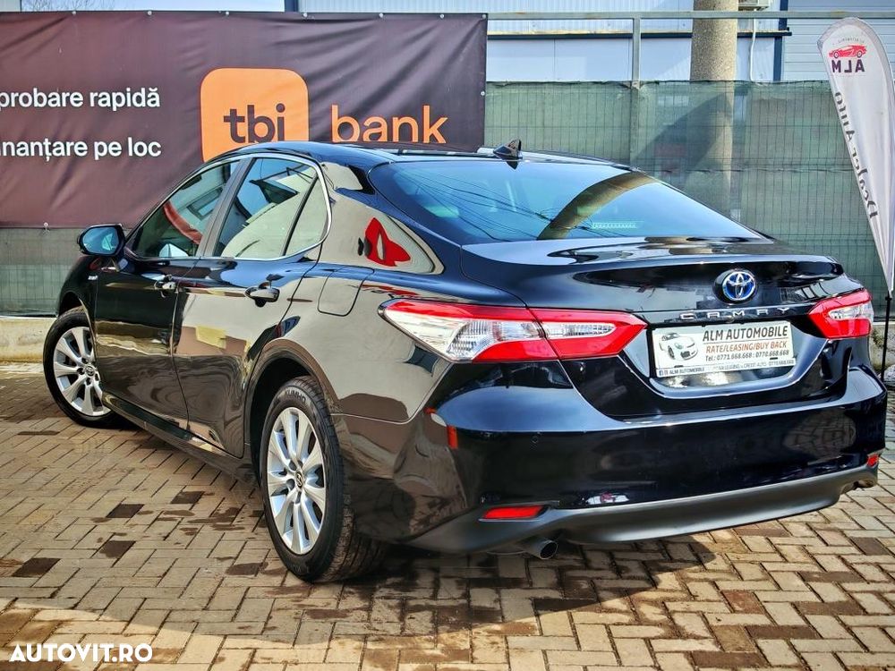 Toyota Camry Business Edition - 7