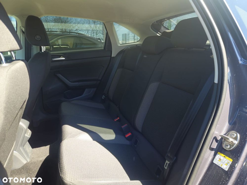 Volkswagen Taigo - 23