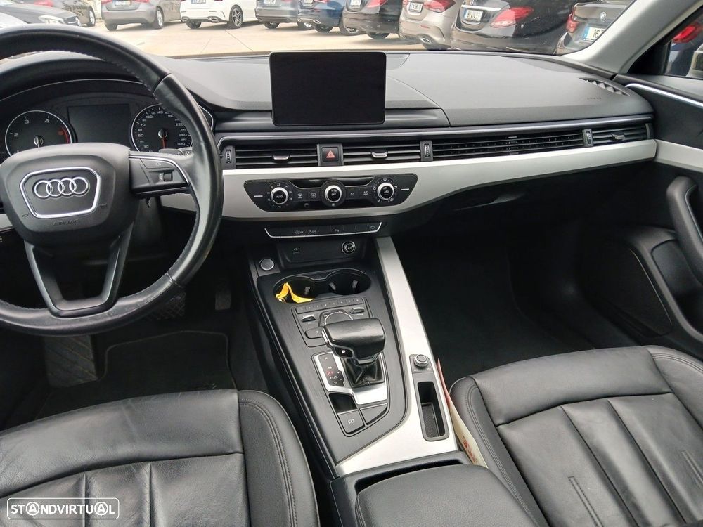 Audi A4 Avant 35 TDI S tronic - 16