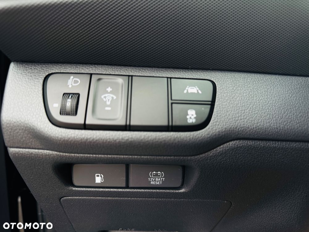Hyundai IONIQ Hybrid 1.6 GDI Premium - 37