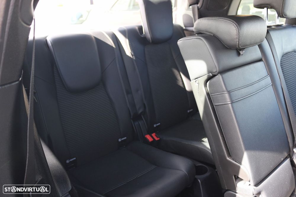 Mercedes-Benz GLB 180 d Progressive - 42