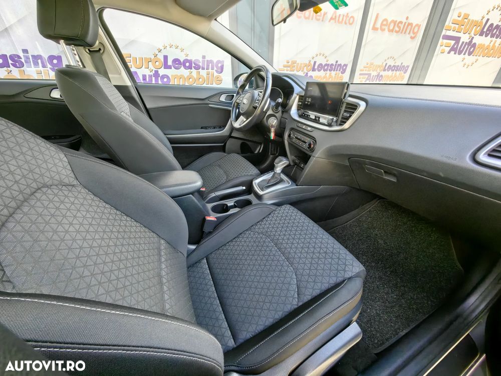 Kia Ceed 1.6 CRDi (48V Mild-Hybrid) DCT7 Spirit - 20