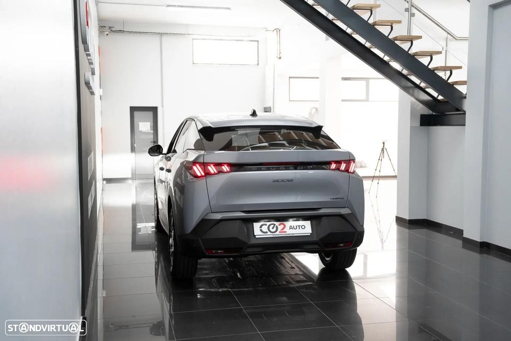 Peugeot 3008 1.2 Hybrid Allure e-DCS6 - 7