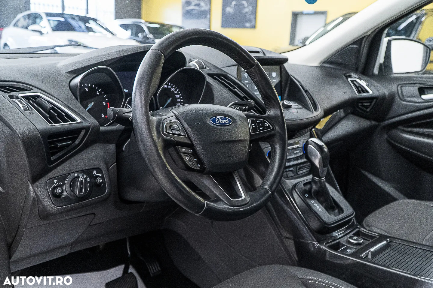 Ford Kuga 2.0 TDCi 4WD Powershift Titanium - 7