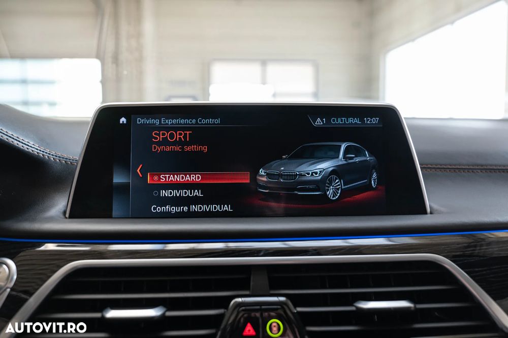 BMW Seria 7 750Ld xDrive - 23