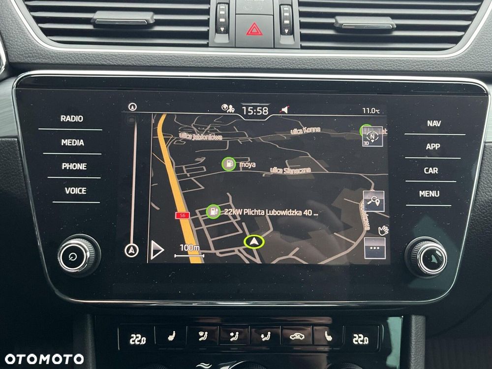 Skoda Superb 1.5 TSI Ambition DSG - 19