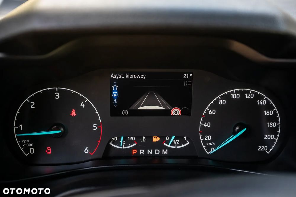 Ford Tourneo Connect Grand - 20