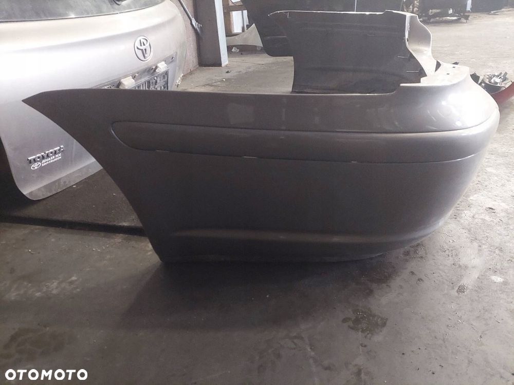 KOMPLETNY TYŁ KLAPA BAGAŻNIKA ZDERZAK TYŁ LAMPY AVENSIS T25 KOMBI 4S0 - 8