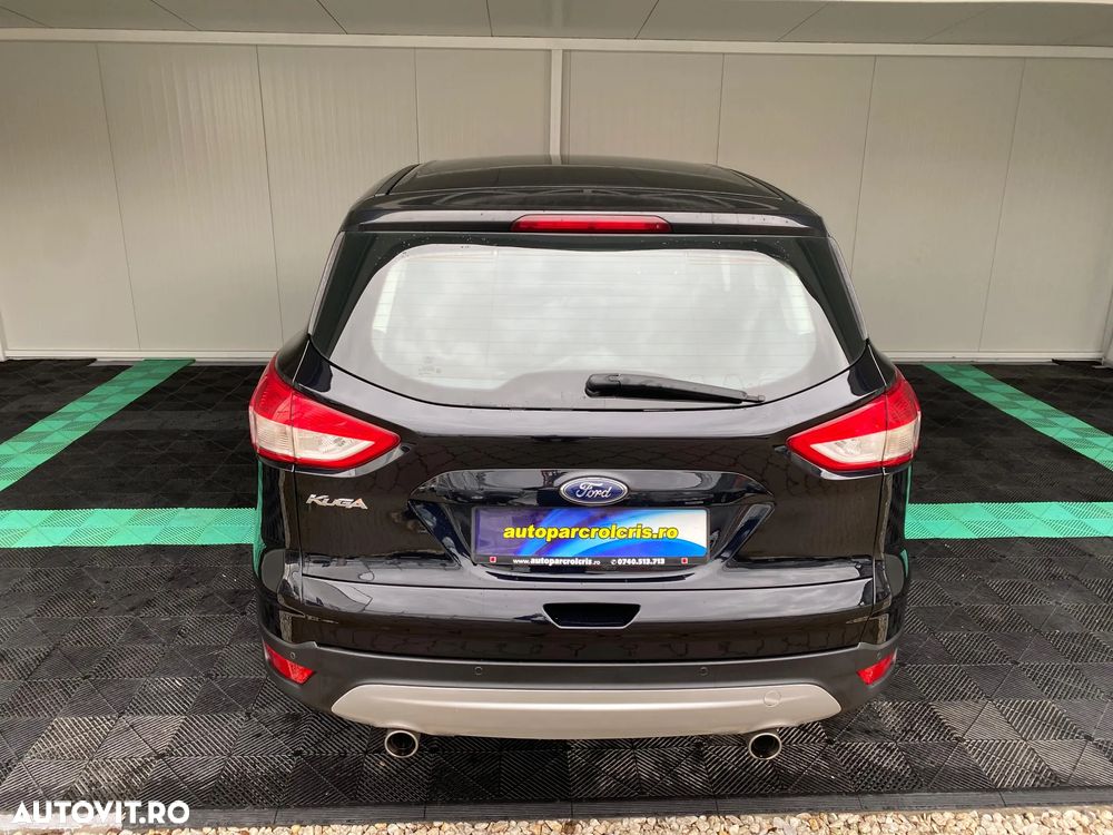 Ford Kuga - 4