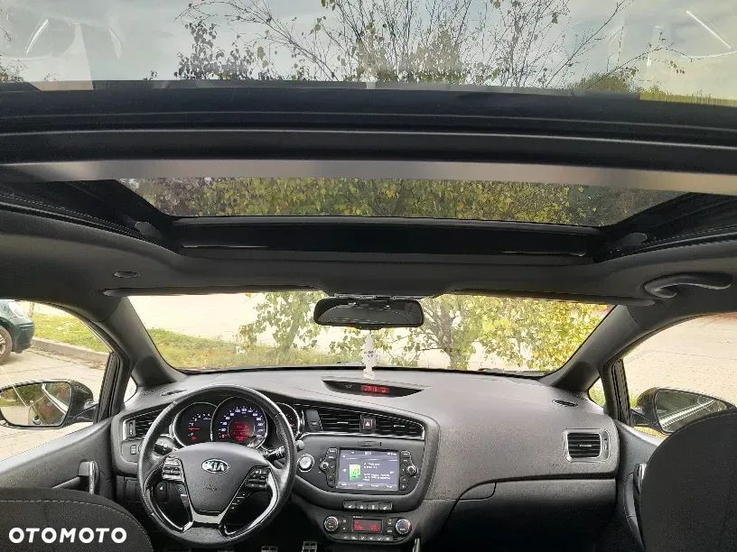 Kia Ceed 1.6 CRDi 136 ISG GT Line - 23