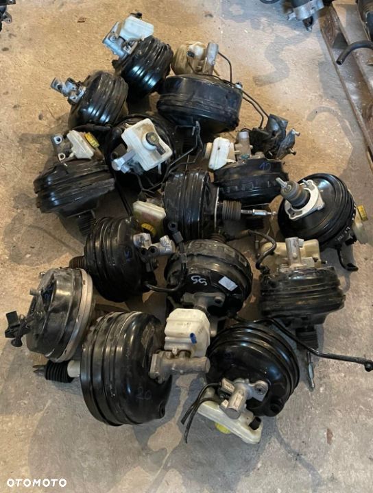 Pompa hamulcowa serwo Mercedes Sprinter 906 A9064300308 - 1
