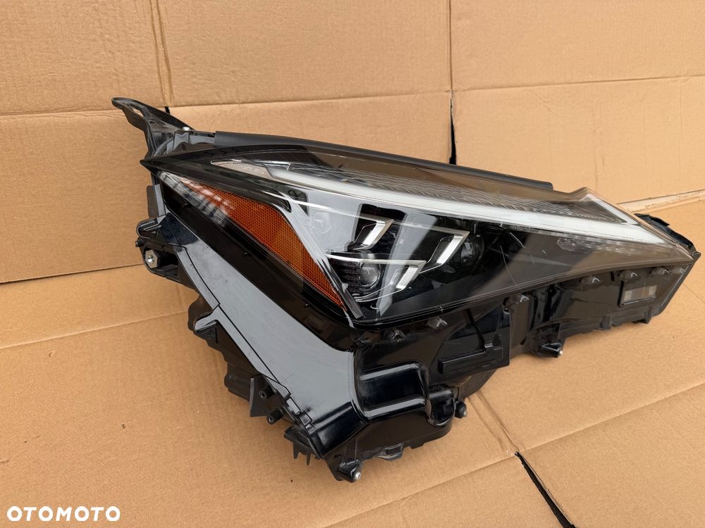 LEXUS UX LAMPA PRAWA PRZÓD FULL LED PRZEDNIĄ - 2