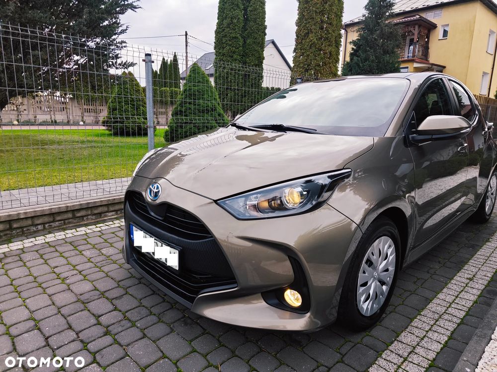 Toyota Yaris 2022 photo 3