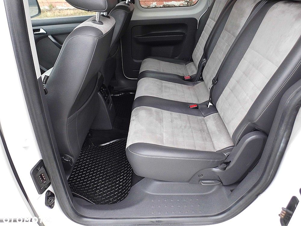 Volkswagen Caddy 1.6 (7-Si.) Edition 30 - 6