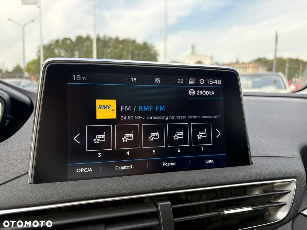 Peugeot 5008 1.5 BlueHDi Allure S&S - 18