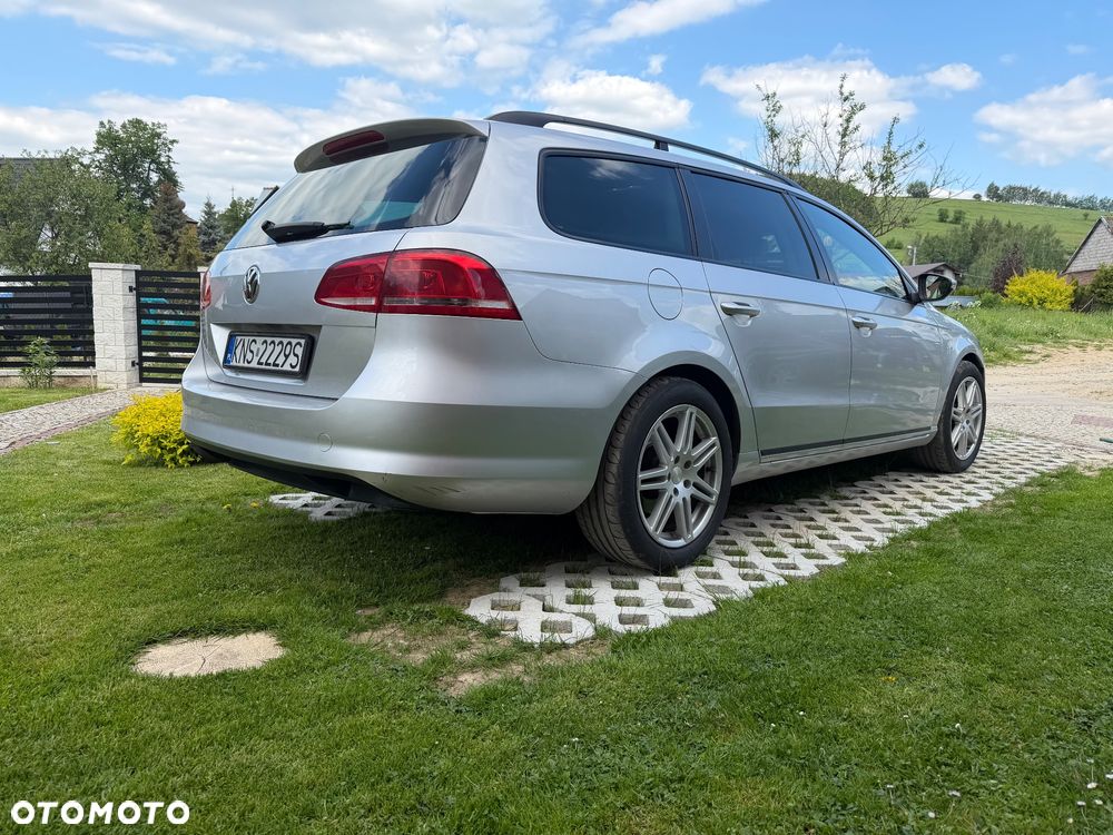 Volkswagen Passat 2.0 TDI Comfortline - 3