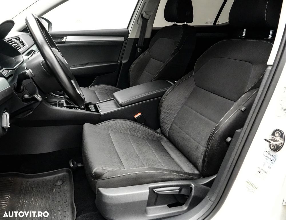 Skoda Superb 2.0 TDI DSG Style - 13