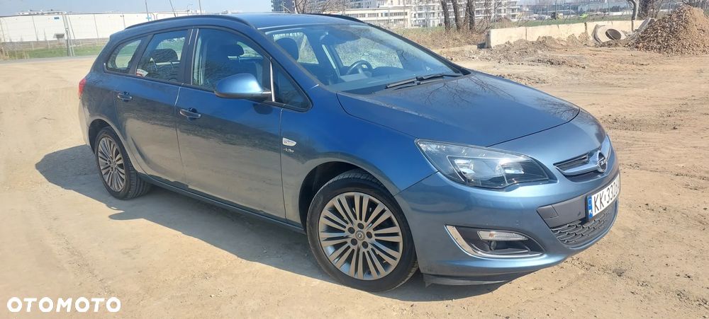 Opel Astra 1.4 T Cosmo - 14