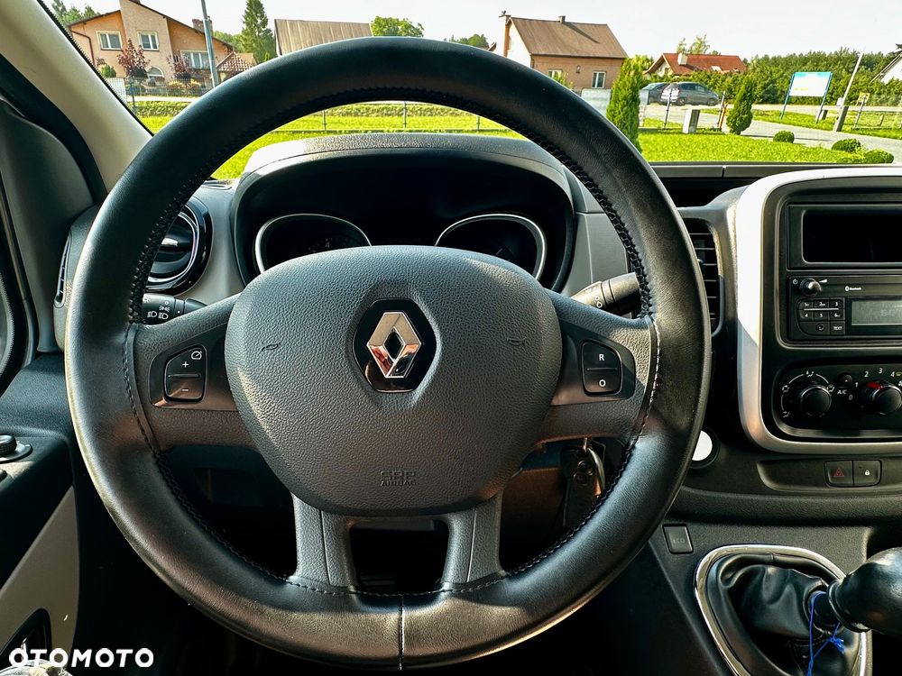 Renault Trafic - 21