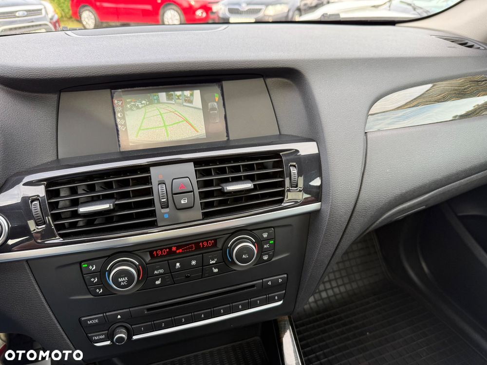 BMW X3 xDrive28i Sport-Aut Advantage - 4