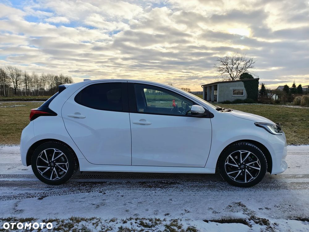 Toyota Yaris Hybrid 1.5 Comfort - 3