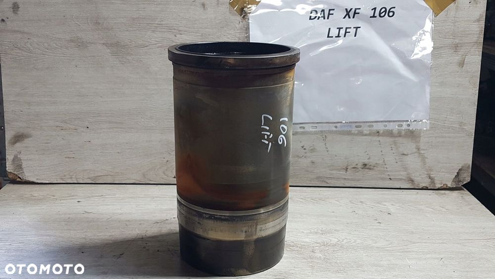 TULEJ TULEJA SILNIKA DAF XF 106 480 KM LIFT 1856324 - 2