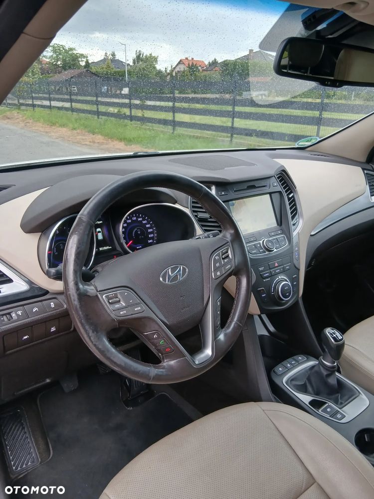 Hyundai Santa Fe 2.2 CRDI Premium - 27