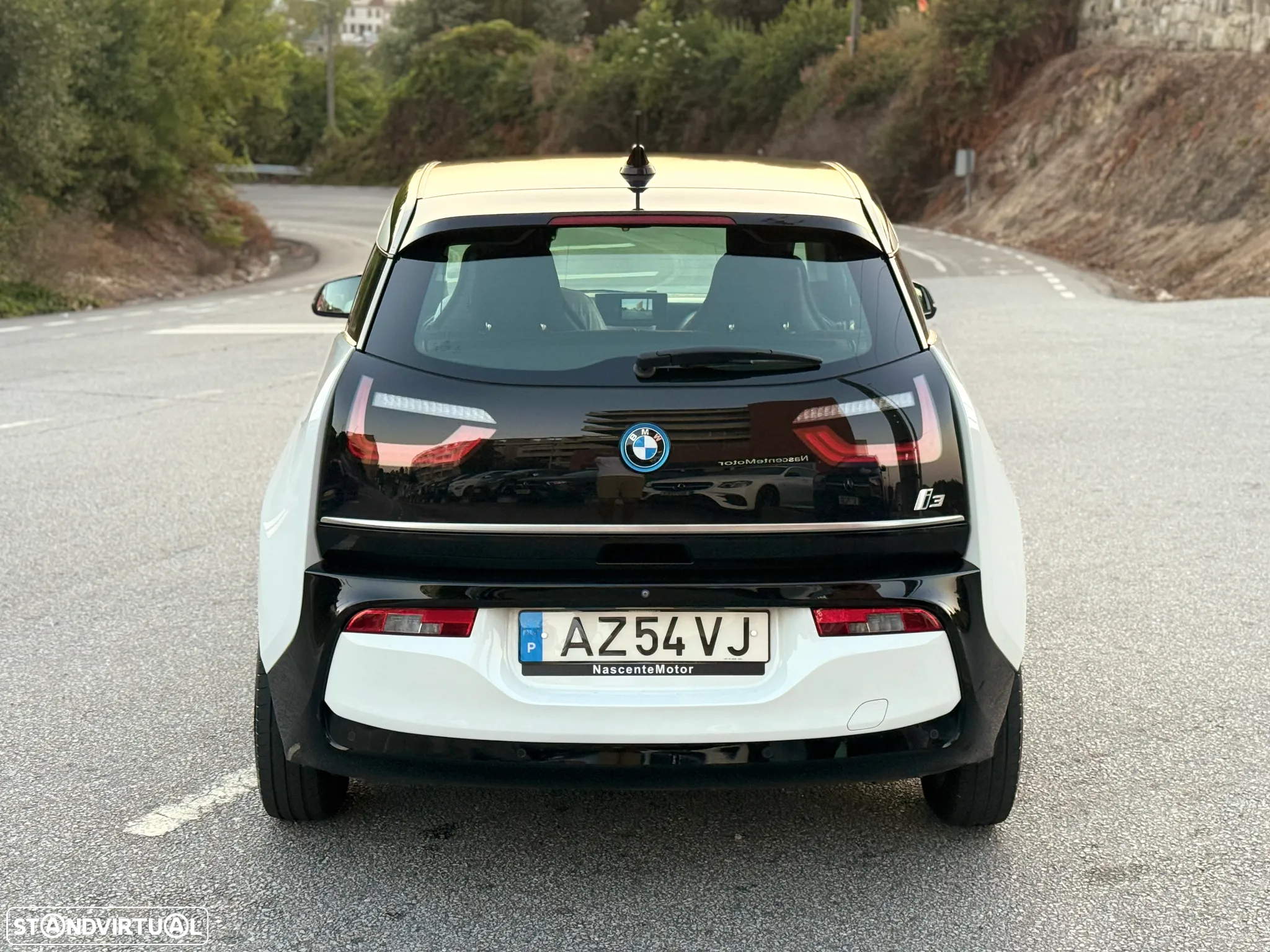 BMW i3 (120 Ah) - 12
