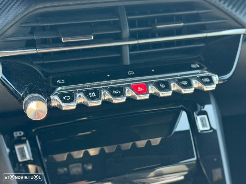 Peugeot e-2008 50 kWh Allure - 19