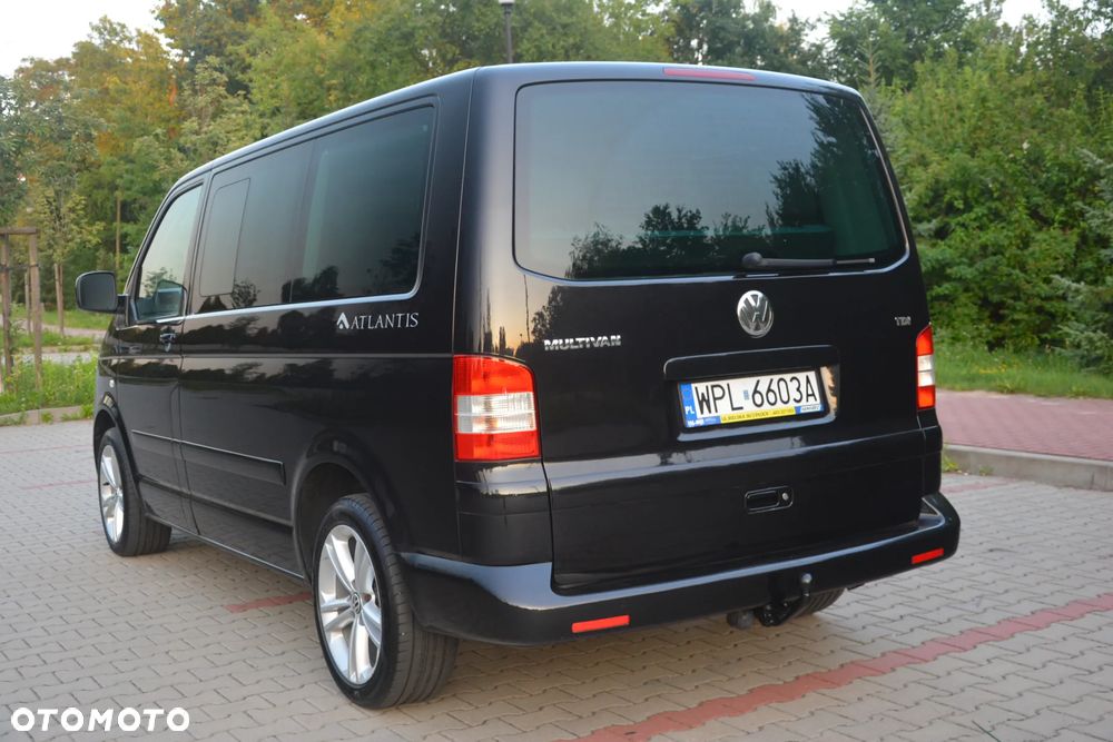 Volkswagen Multivan - 14