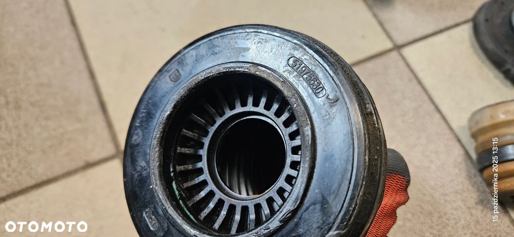 Sprężyna przód mocowanie amortyzatora odbój Fiat Doblo II Opel Combo D LIFT 1,6 M-Jet 2019r - 12