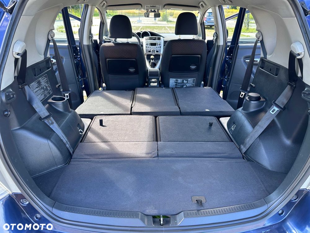 Toyota Verso - 8