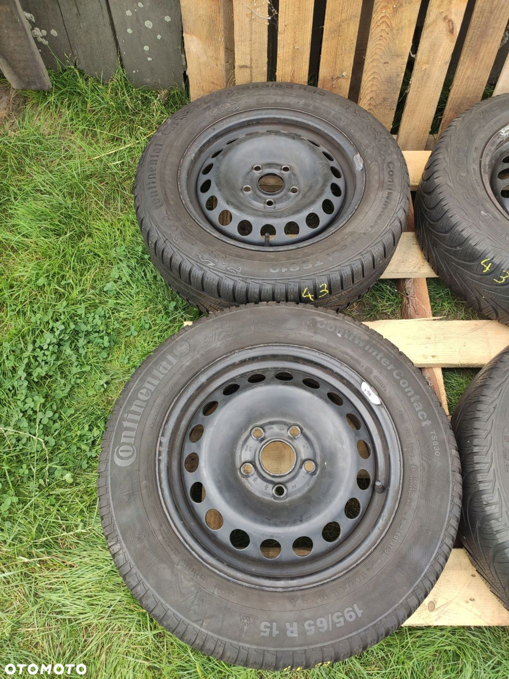 KOŁA FELGI STALOWE OPONY ZIMA VOLKSWAGEN VW 15'' - 5
