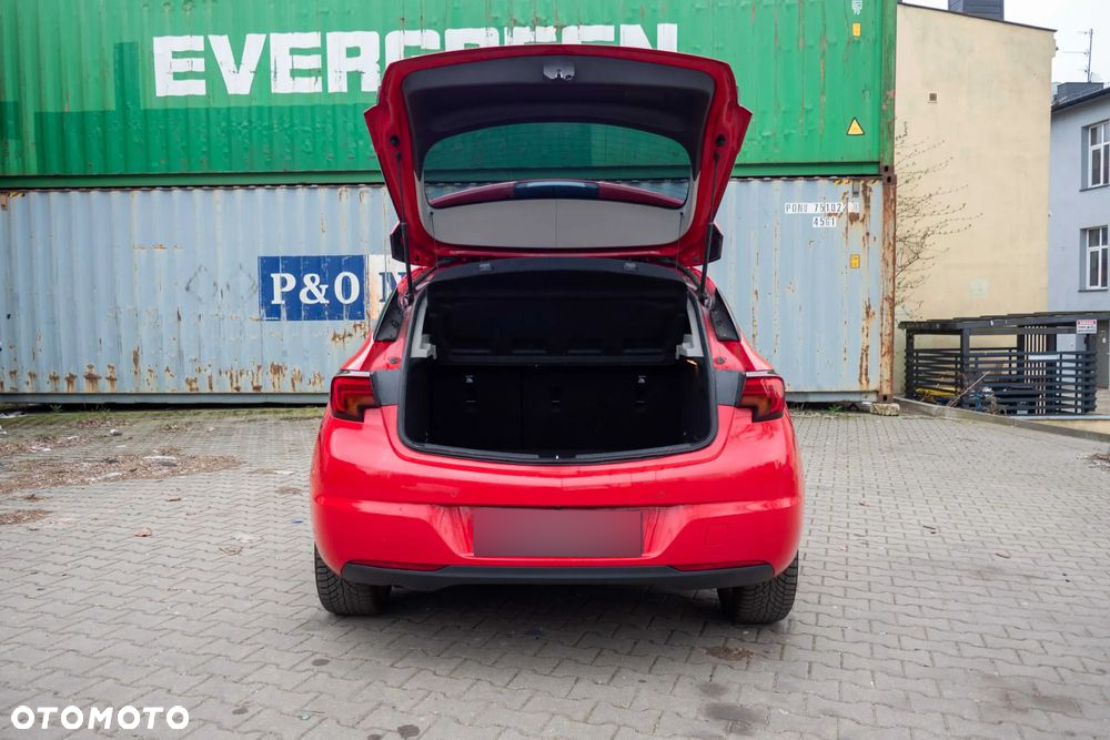 Opel Astra V 1.4 T Elite - 10