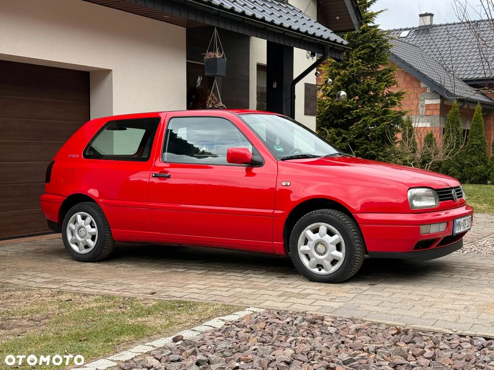Volkswagen Golf 1.8 CL - 4