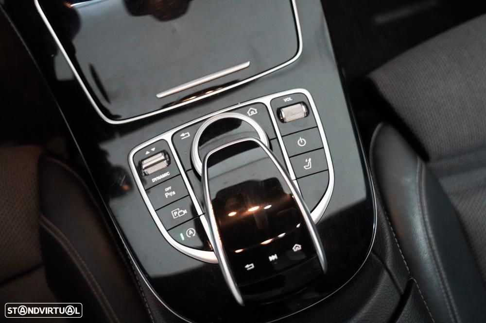 Mercedes-Benz E 220 d Avantgarde - 16
