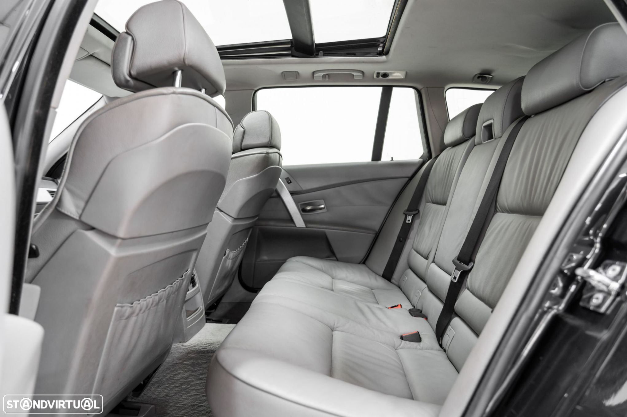 BMW 530 XiA Touring - 9