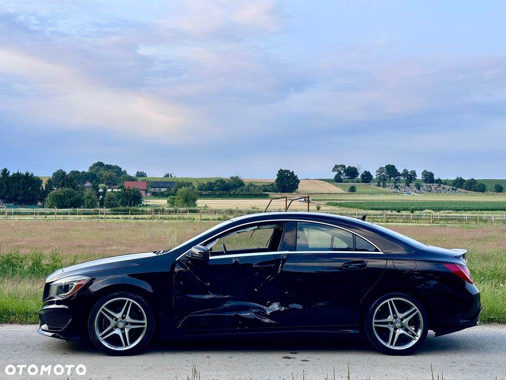 Mercedes-Benz CLA 250 4Matic 7G-DCT AMG Line - 11