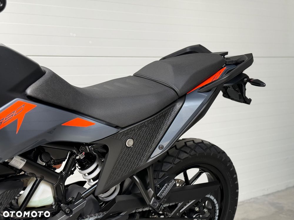 KTM Adventure - 35