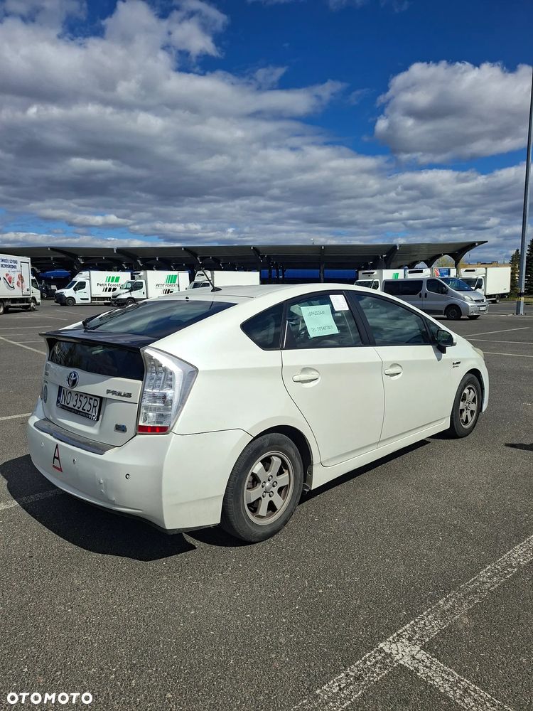 Toyota Prius 1.8 HSD Luna - 5