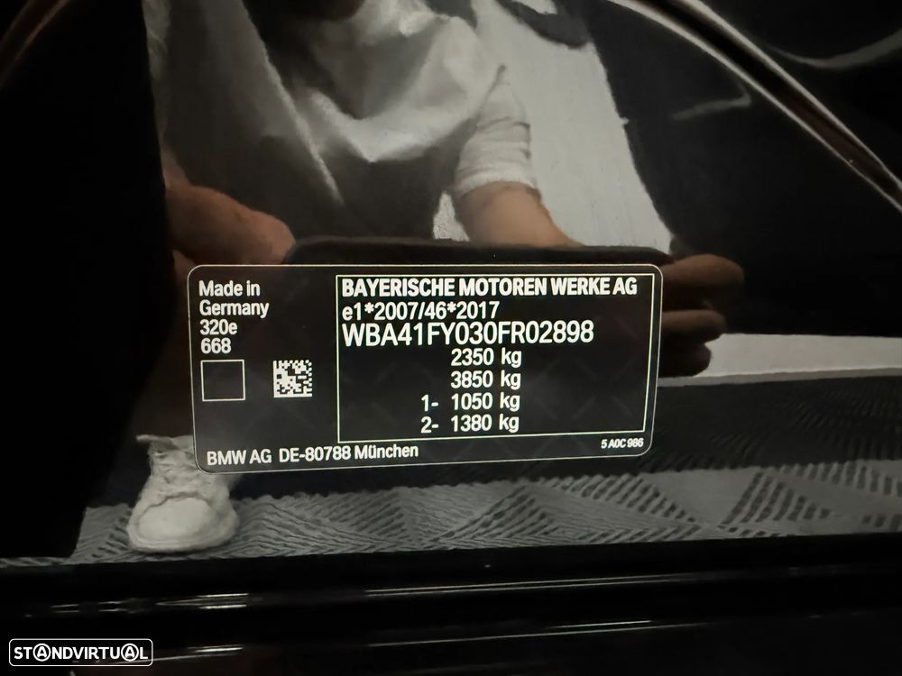 BMW 320 e Aut. Advantage - 11