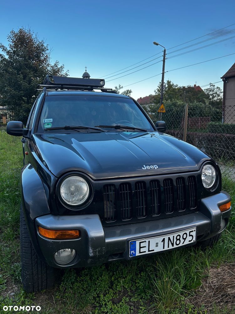 Jeep Cherokee - 1