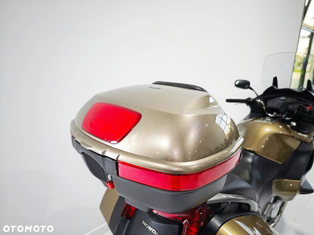Honda Deauville - 14