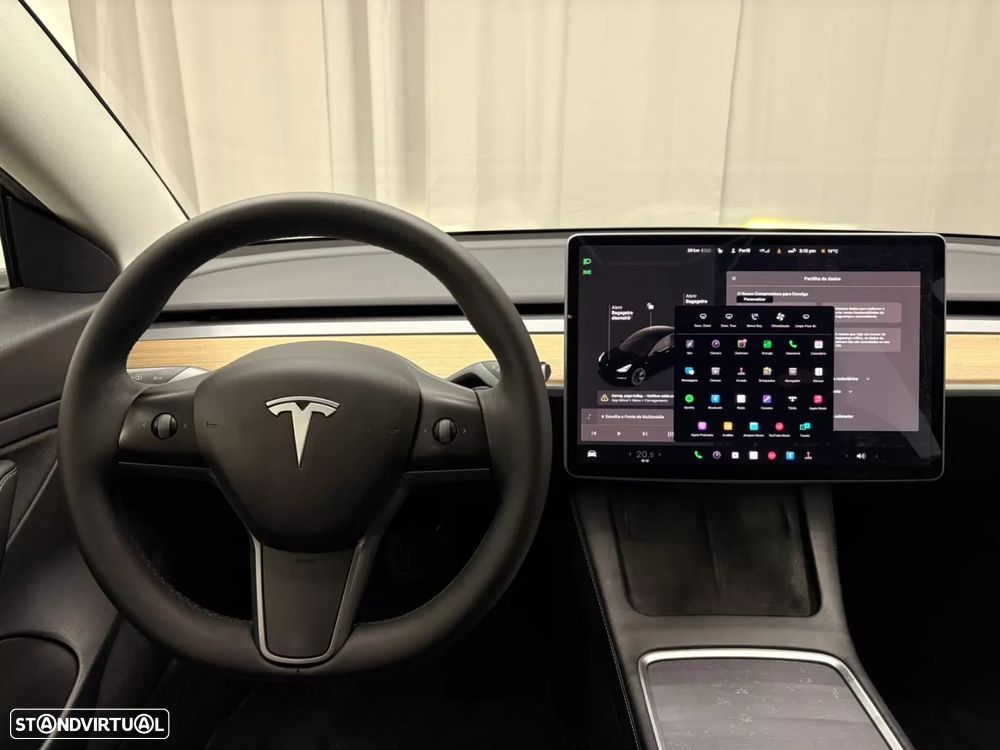 Tesla Model 3 Standard RWD Plus - 17
