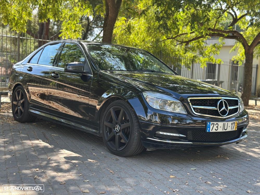 Mercedes-Benz C 350 - 38