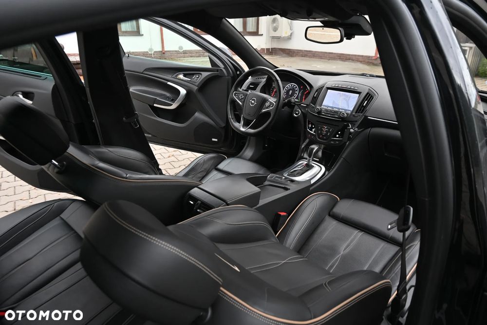 Opel Insignia 2.0 ECOTEC DI Turbo 4x4 Innovation - 23