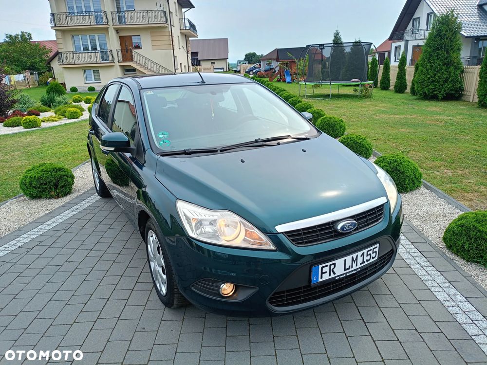 Ford Focus 1.6 Edition - 16